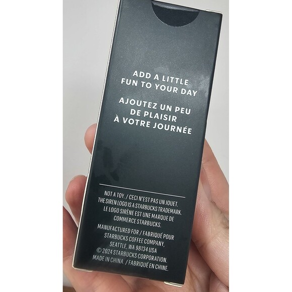 Starbucks Winter 2024 Black Pleated Cold Cup Keychain New Stocking Stuffer - Picture 4 of 6